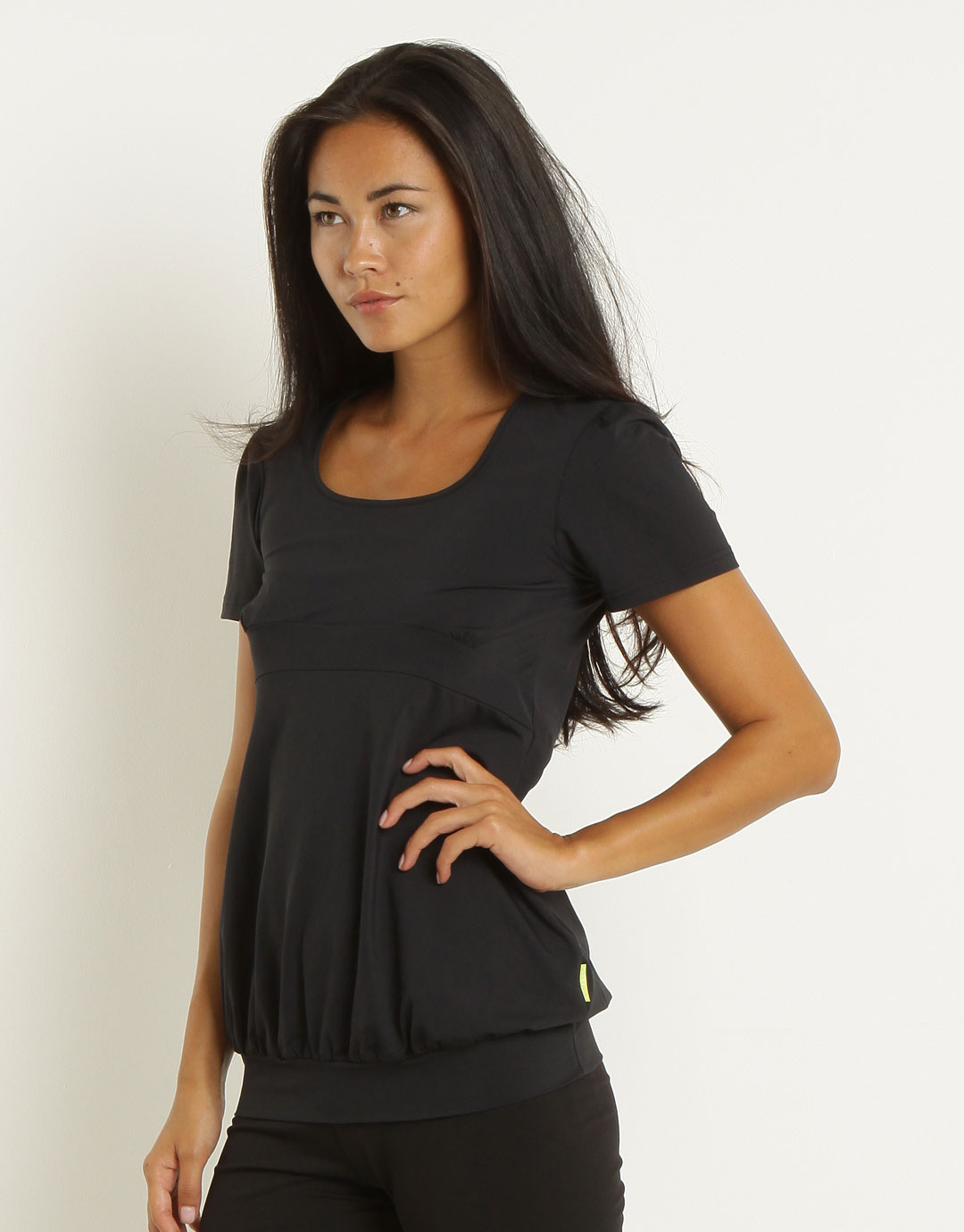 模特内衣写真套图　Ana Tanaka - Simply Beach Swim　Sportswear